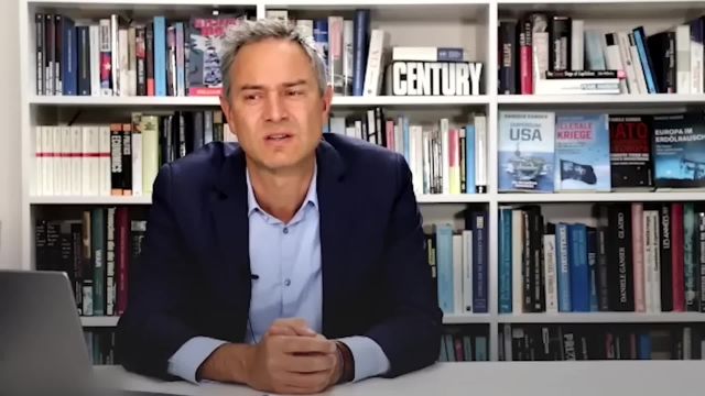 Ausgrenzung Diffamierung kritischer Wissenschaftler Dr Ulrike Guerot  Dr Daniele Ganser