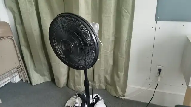 Turn Any Fan Into an Air Conditioner with 2 Ice Bottles 0cent DIY AC